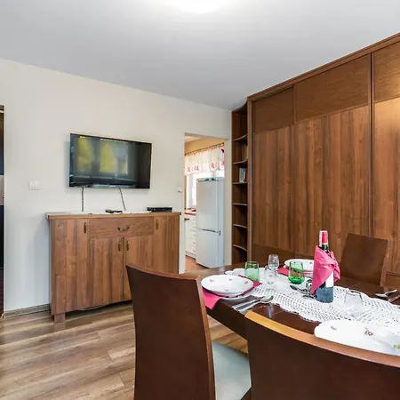 Apartament Bukowska *